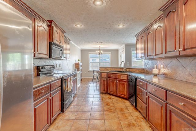 1732 Pilot Court, Jacksonville, AR 72026