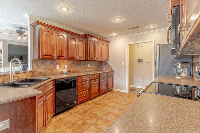 1732 Pilot Court, Jacksonville, AR 72026