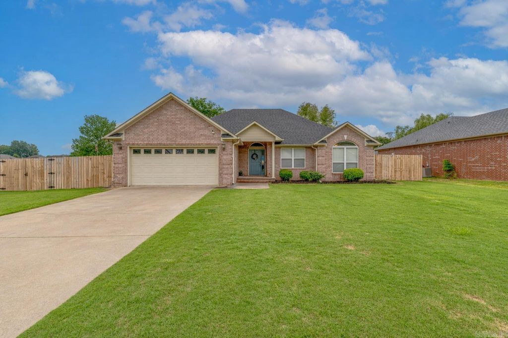 1732 Pilot Court, Jacksonville, AR 72026