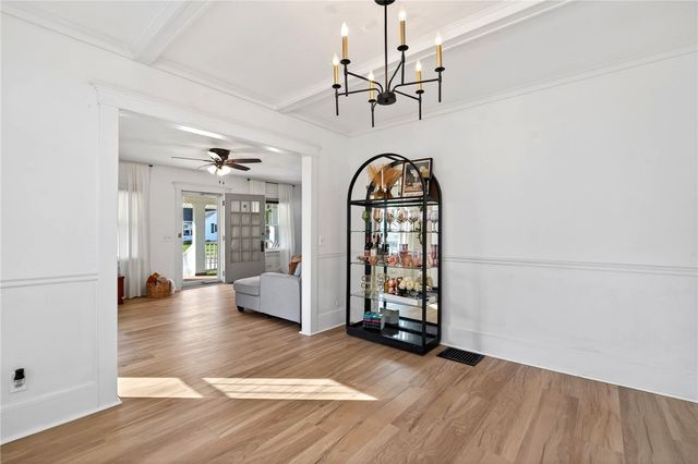 111 W Greenview Drive, Dayton, OH 45415