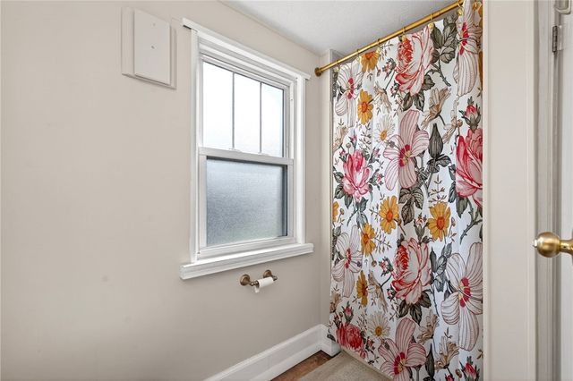 111 W Greenview Drive, Dayton, OH 45415