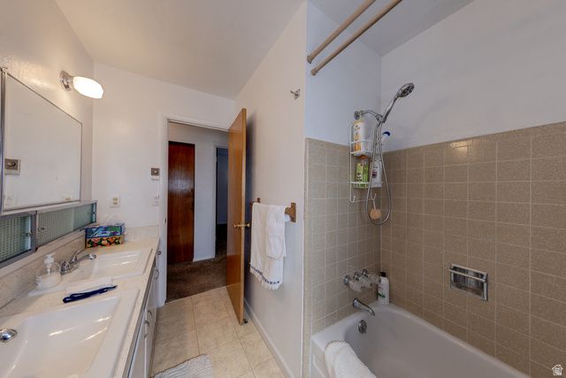 738 LOCUST LN, Moab, UT 84532