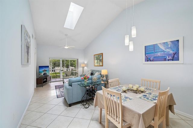 1041 CAPRI ISLES BOULEVARD 209, Venice, FL 34292