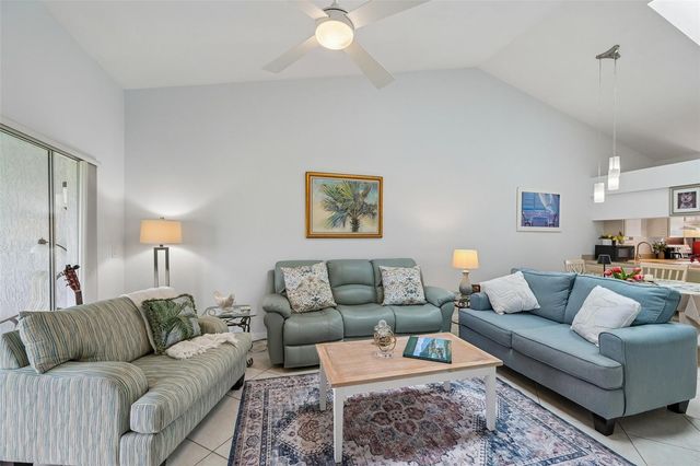 1041 CAPRI ISLES BOULEVARD 209, Venice, FL 34292