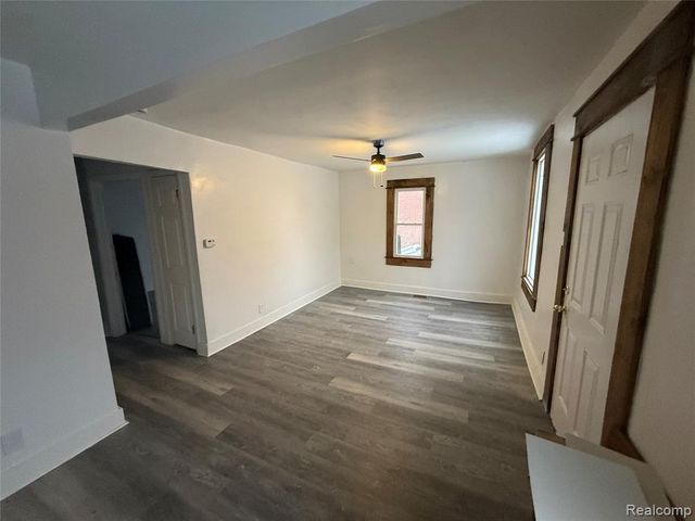 16527 Beaverland Street, Detroit, MI 48219