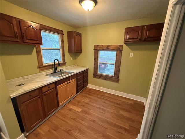 16527 Beaverland Street, Detroit, MI 48219