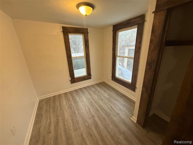 16527 Beaverland Street, Detroit, MI 48219
