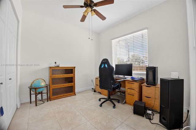 18980 SW 359th St, Homestead, FL 33034
