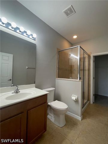 3702 Pino Vista WAY 3, Estero, FL 33928