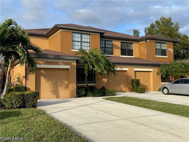 3702 Pino Vista WAY 3, Estero, FL 33928