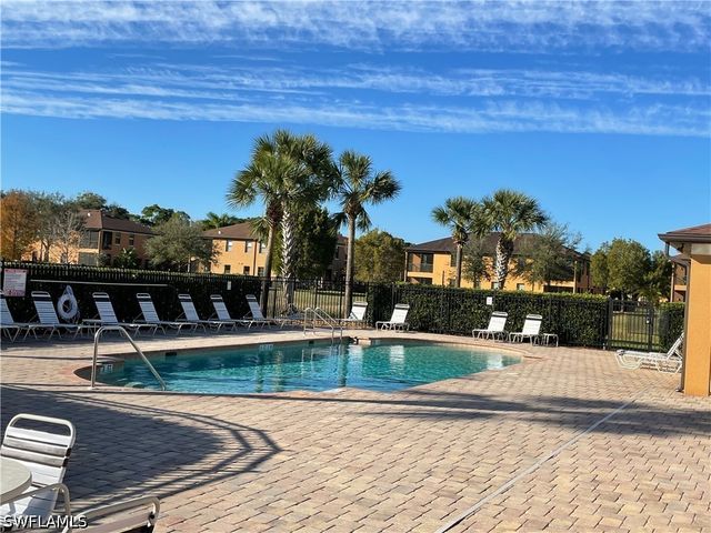 3702 Pino Vista WAY 3, Estero, FL 33928