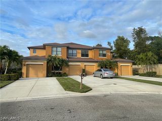 3702 Pino Vista WAY 3, Estero, FL 33928