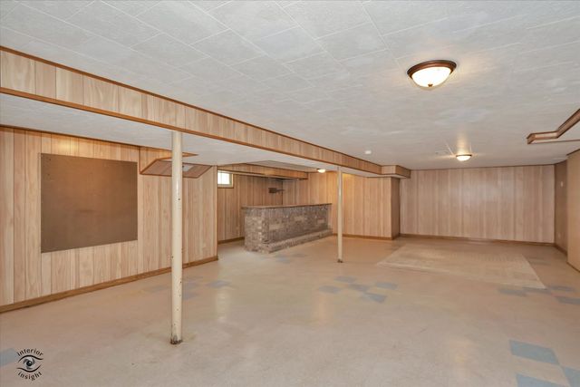 10118 S Turner Avenue, Evergreen Park, IL 60805