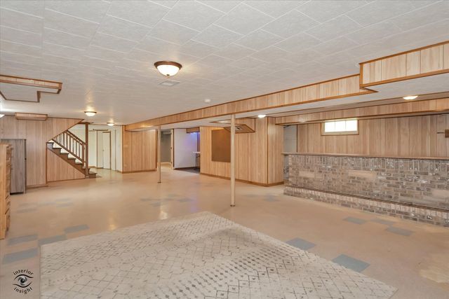 10118 S Turner Avenue, Evergreen Park, IL 60805