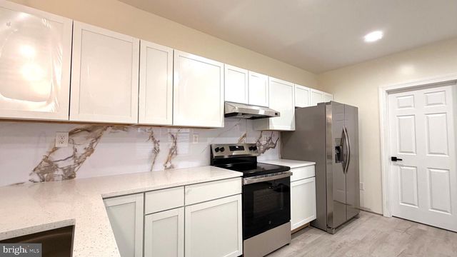 527 BEECH ST, Pottstown, PA 19464