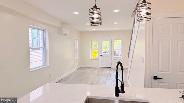 527 BEECH ST, Pottstown, PA 19464