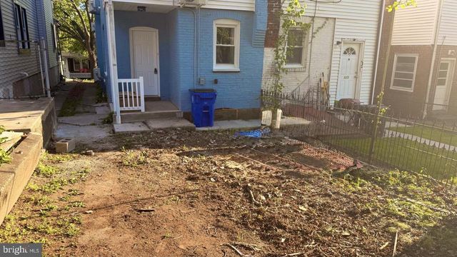 527 BEECH ST, Pottstown, PA 19464