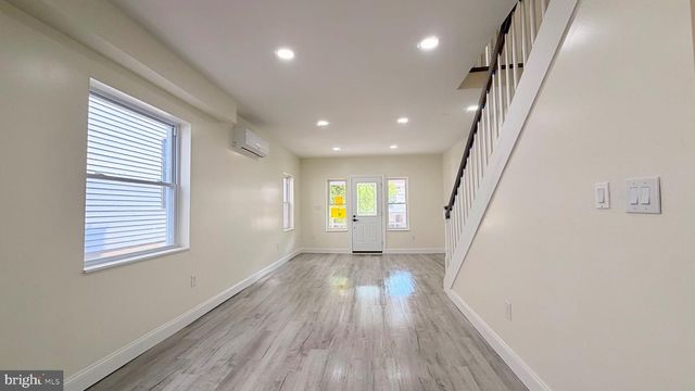 527 BEECH ST, Pottstown, PA 19464
