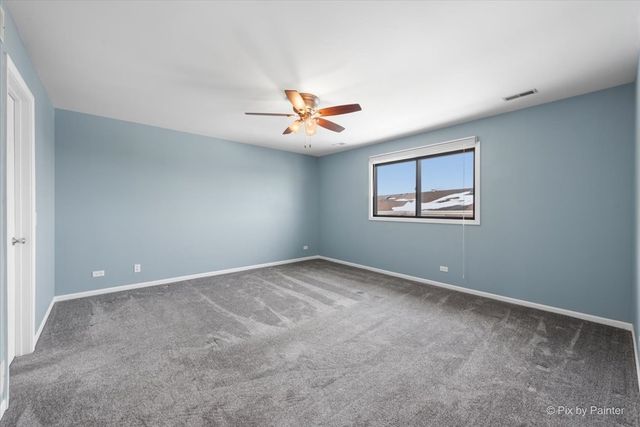 565 DEAN Drive F, South Elgin, IL 60177