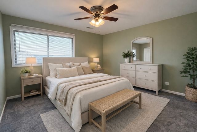 565 DEAN Drive F, South Elgin, IL 60177