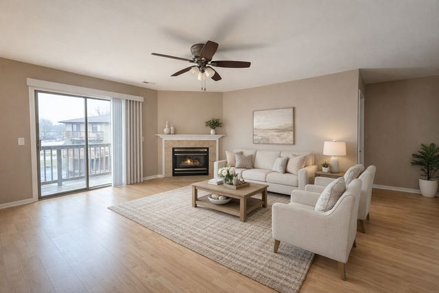 565 DEAN Drive F, South Elgin, IL 60177