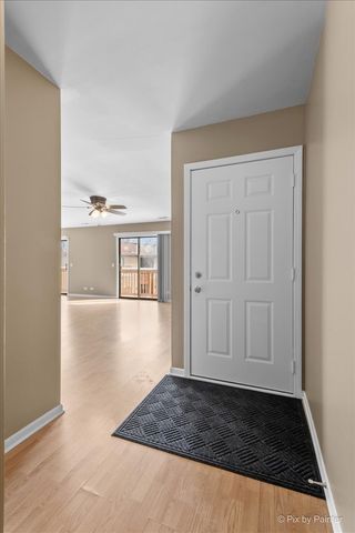 565 DEAN Drive F, South Elgin, IL 60177