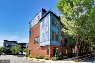 5600 45TH AVE, Hyattsville, MD 20781