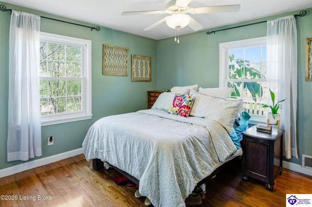 202 Cedarview Drive, Shepherdsville, KY 40165