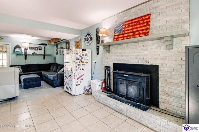 202 Cedarview Drive, Shepherdsville, KY 40165