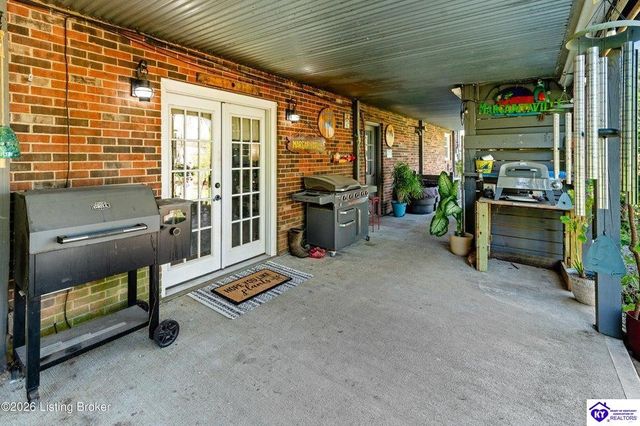 202 Cedarview Drive, Shepherdsville, KY 40165