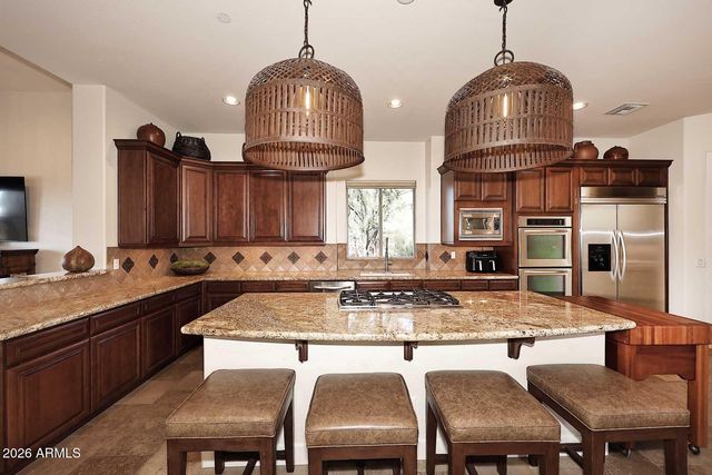 36674 N VASARI Drive, Scottsdale, AZ 85262