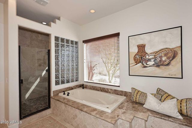 36674 N VASARI Drive, Scottsdale, AZ 85262