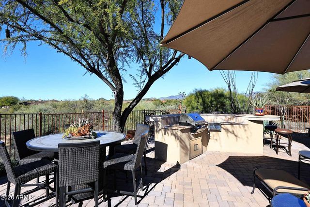 36674 N VASARI Drive, Scottsdale, AZ 85262