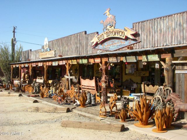 36674 N VASARI Drive, Scottsdale, AZ 85262