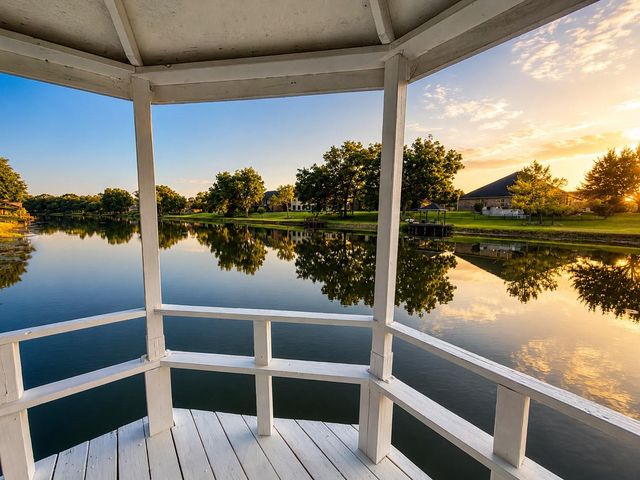 4719 Oxbow Circle W, Fulshear, TX 77441
