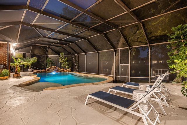 4719 Oxbow Circle W, Fulshear, TX 77441