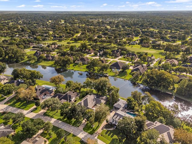 4719 Oxbow Circle W, Fulshear, TX 77441