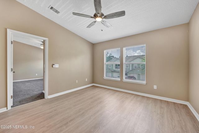 4240 MIGRATION Drive 9-7, Jacksonville, FL 32257