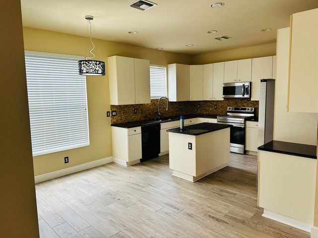 1756 SW Jamesport Drive, Port St. Lucie, Port St Lucie, FL 34953