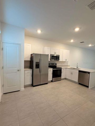 2975 SKYLINE LOOP, Kissimmee, FL 34758