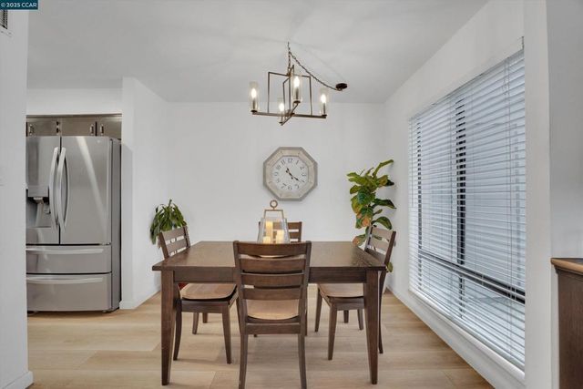 1120 Kenwal Rd C, Concord, CA 94521