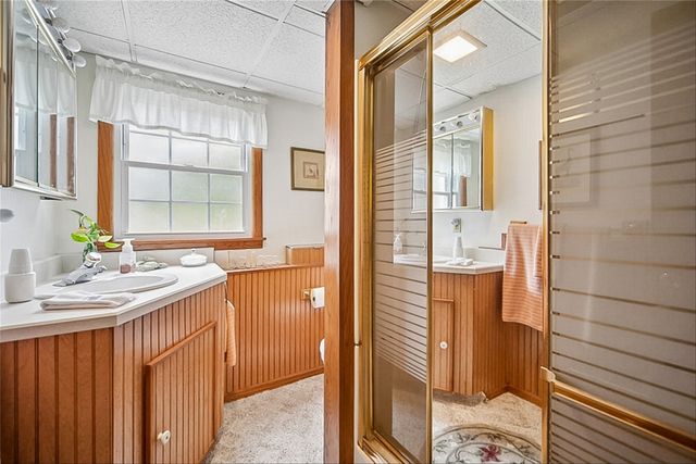 2055 E Leland Avenue, Des Moines, IA 50320