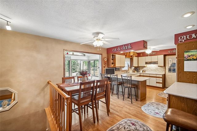 2055 E Leland Avenue, Des Moines, IA 50320