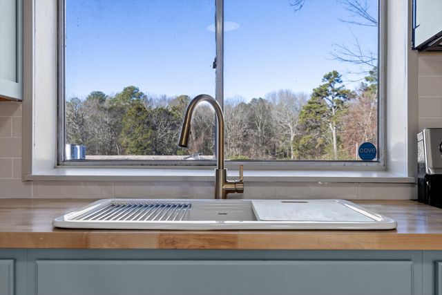 2921 Kirkman Road, Chattanooga, TN 37421