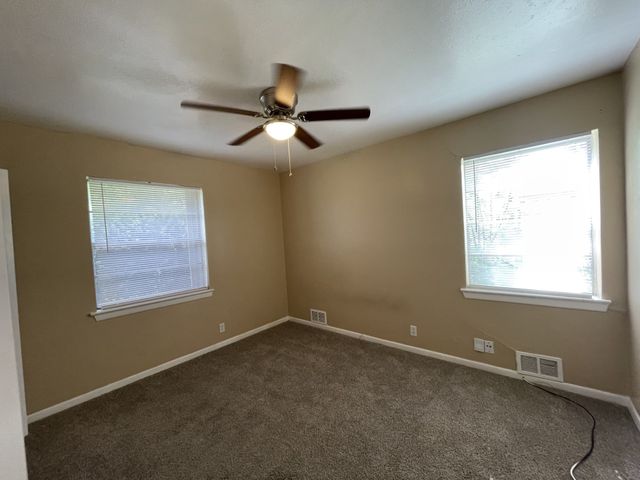 2310 Gilbert Circle, Arlington, TX 76010