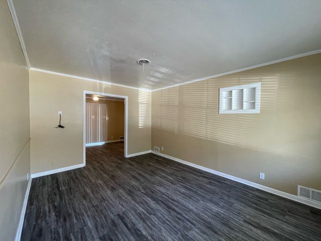 2310 Gilbert Circle, Arlington, TX 76010