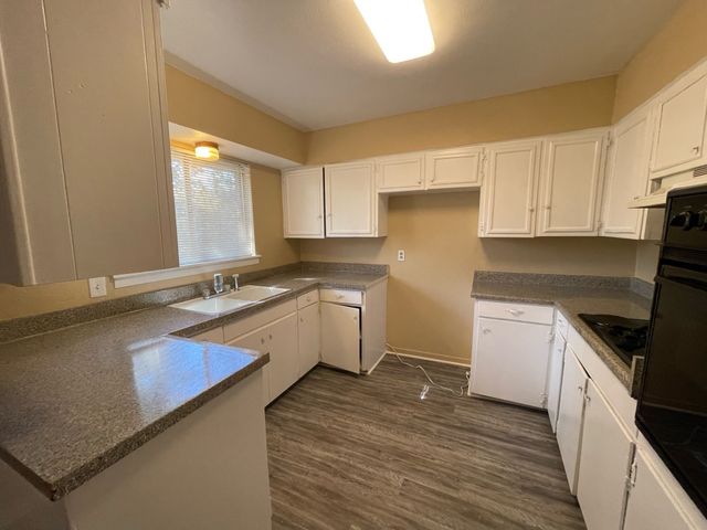 2310 Gilbert Circle, Arlington, TX 76010