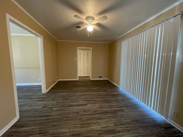 2310 Gilbert Circle, Arlington, TX 76010