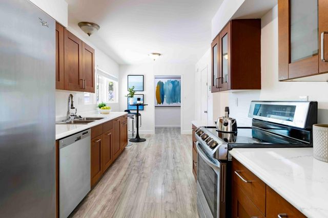 10101 Richwood Drive, Cupertino, CA 95014