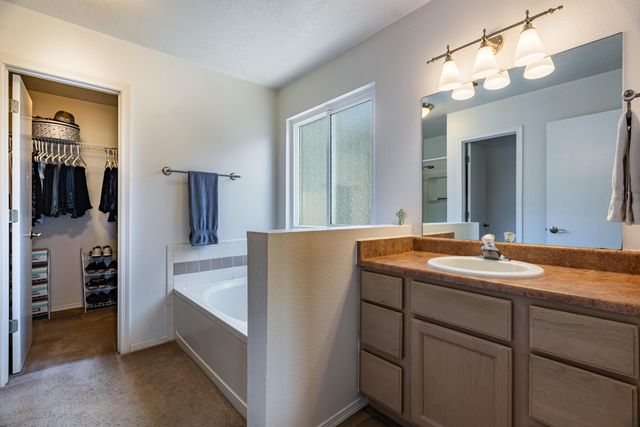 10431 Don Giovanni Place NW, Albuquerque, NM 87114